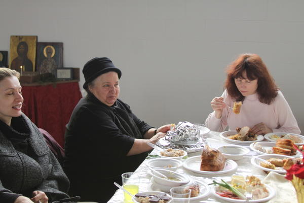 Parastas ridicat de familiile Alexe si Bazgu 067