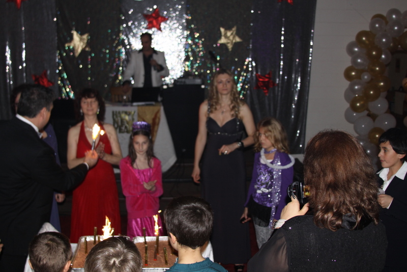 Album Revelion 2011 350