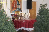Impodobirea Sfintei Biserici cu braz,i Decembrie 2009 060